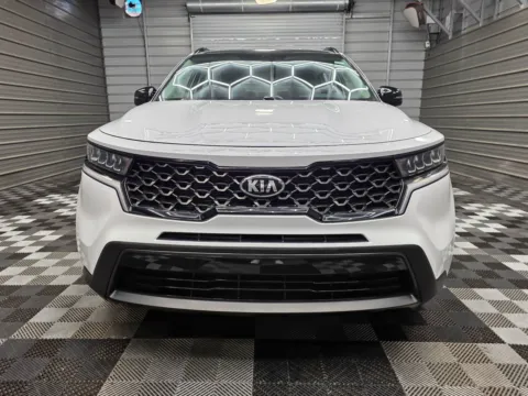 More photos of 2021 Kia Sorento S AWD 7-Passenger SUV at Trust Auto, MD