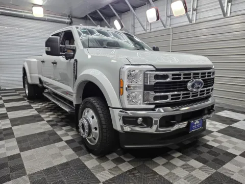 More photos of 2025 Ford Super Duty F-450 DRW XLT 4WD Crew Cab 8FT Bed Dually Power Stroke Diesel Pickup Truck at Trust Auto, MD