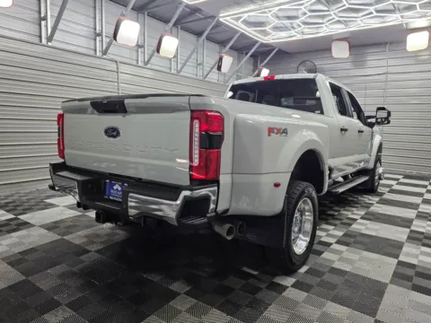 More photos of 2025 Ford Super Duty F-450 DRW King Ranch at Trust Auto, MD