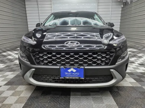 Photos of 2023 Hyundai Kona SE for sale in Sykesville, MD at Trust Auto