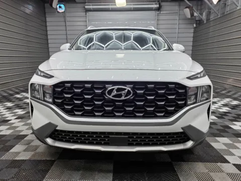 Photos of 2023 Hyundai Santa Fe SEL for sale in Sykesville, MD at Trust Auto