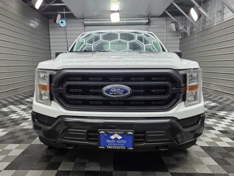 Photos of 2021 Ford F-150 XLT for sale in Sykesville, MD at Trust Auto