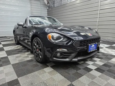 More photos of 2017 FIAT 124 Spider Elaborazione Abarth 6-Speed Manual Soft-Top Convertible at Trust Auto, MD