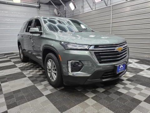More photos of 2023 Chevrolet Traverse LT Cloth AWD 7-Passenger SUV at Trust Auto, MD