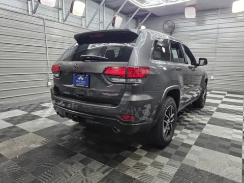 More photos of 2018 Jeep Grand Cherokee Trailhawk 4WD SUV at Trust Auto, MD