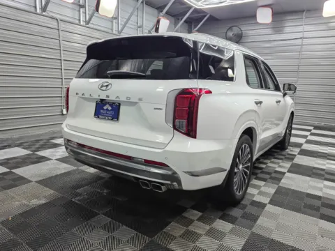 More photos of 2025 Hyundai Palisade Calligraphy AWD Luxury 7-Passenger SUV at Trust Auto, MD