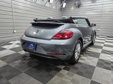 More photos of 2017 Volkswagen Beetle Convertible 1.8T Classic at Trust Auto, MD