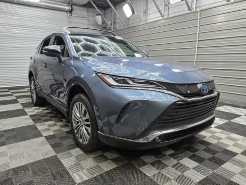 Another view of 2023 Toyota Venza LE for sale in Sykesville, MD at Trust Auto