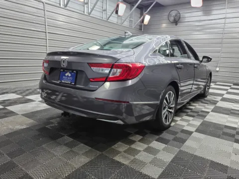 More photos of 2020 Honda Accord Hybrid EX at Trust Auto, MD