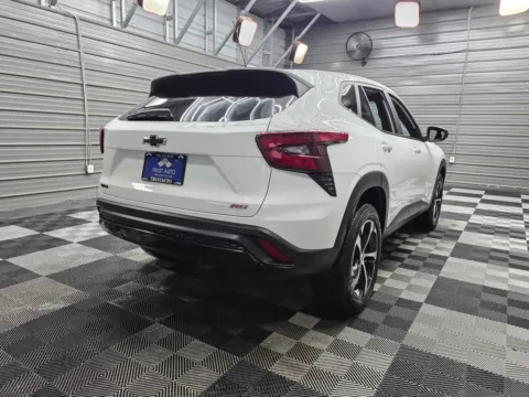More photos of 2024 Chevrolet Trax 1RS SUV at Trust Auto, MD