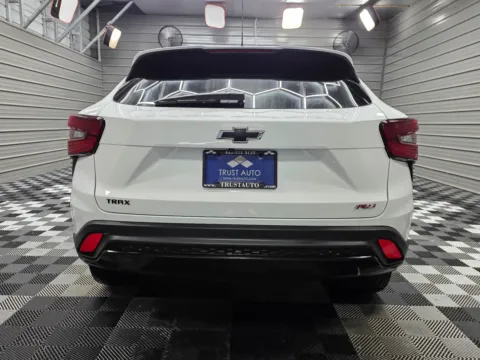 More photos of 2024 Chevrolet Trax 1RS at Trust Auto, MD