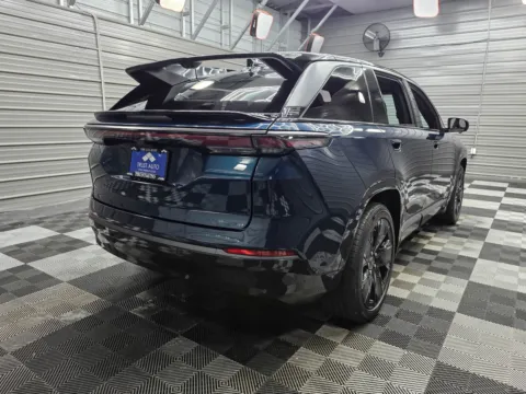 More photos of 2025 Jeep Wagoneer S Launch Edition at Trust Auto, MD