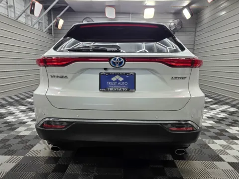 More photos of 2024 Toyota Venza XLE at Trust Auto, MD