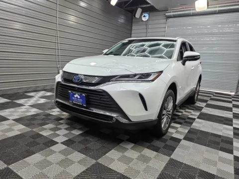 2024 Toyota Venza XLE for sale in Sykesville, MD