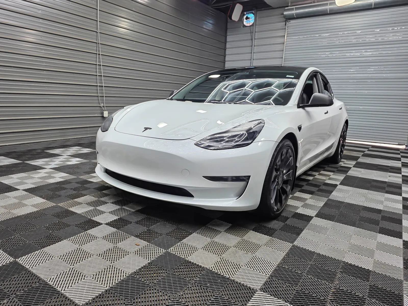 White 2021 Tesla Model 3 Performance AWD Dual Motor Electric Luxury Sedan for sale in Sykesville, MD