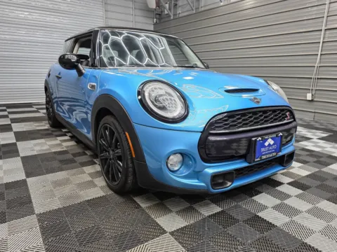 Another view of 2019 MINI Hardtop 2 Door Cooper S for sale in Sykesville, MD at Trust Auto