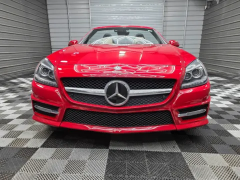 Photos of 2014 Mercedes-Benz SLK-Class SLK 350 for sale in Sykesville, MD at Trust Auto