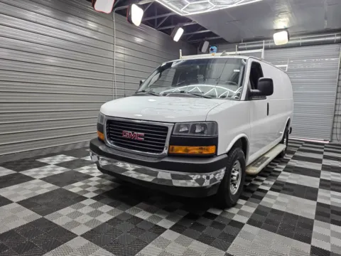 2021 GMC Savana Cargo Van 2500 for sale in Sykesville, MD