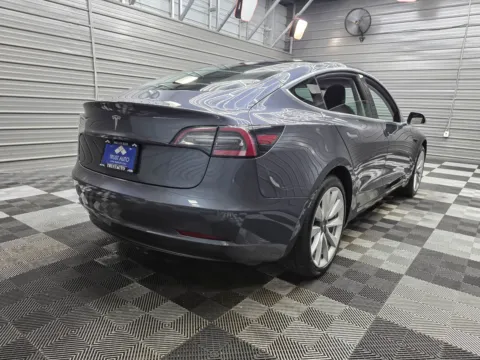 More photos of 2019 Tesla Model 3 Standard Range Plus 4-Door Electric Sedan at Trust Auto, MD