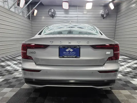 More photos of 2023 Volvo S60 Recharge Plug-In Hybrid Plus Dark Theme at Trust Auto, MD