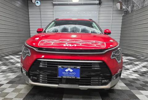 More photos of 2024 Kia Niro EX Touring Hybrid-Electric SUV at Trust Auto, MD