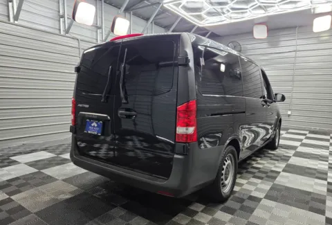 More photos of 2018 Mercedes-Benz Metris Passenger Van Worker at Trust Auto, MD