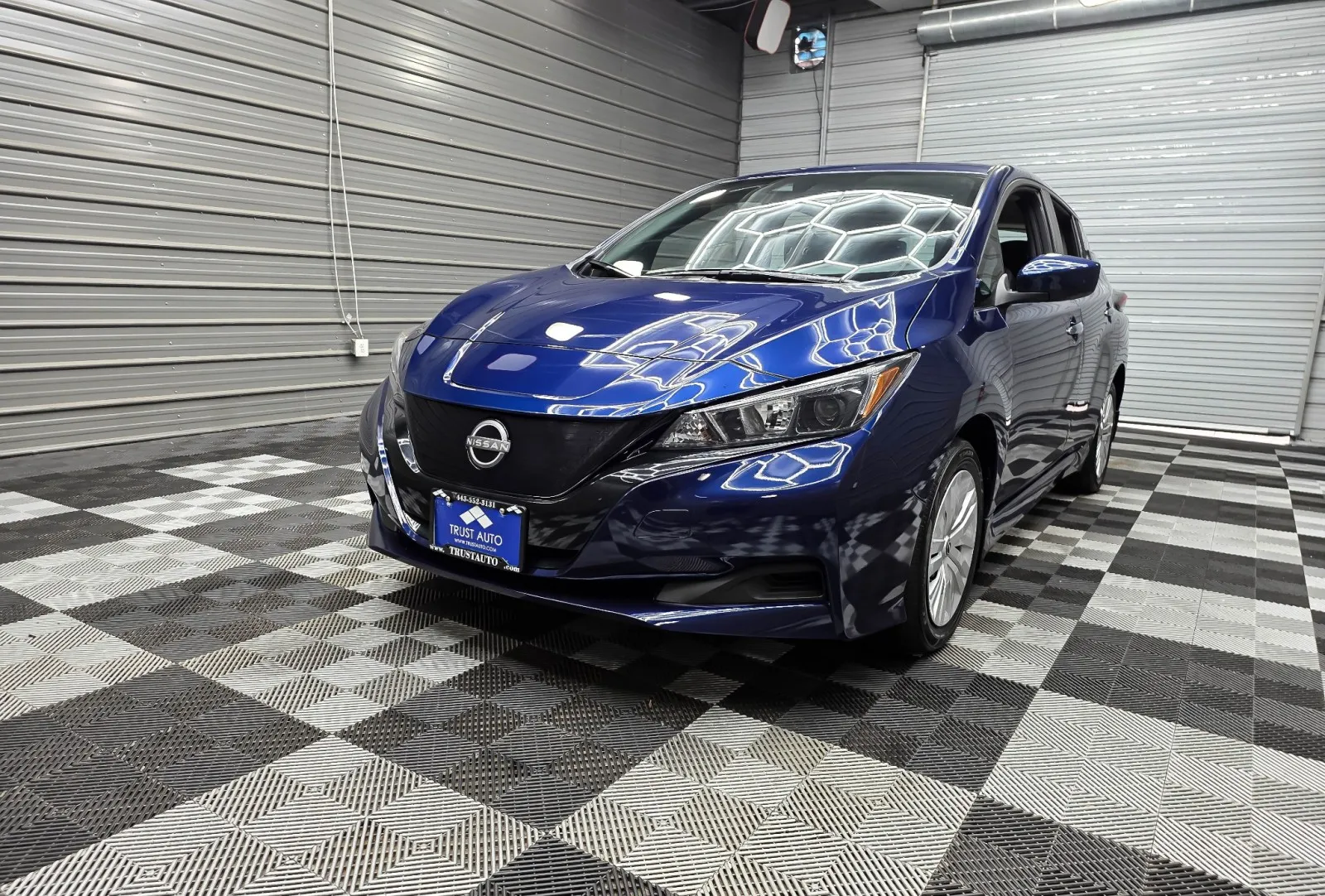 2023 Nissan LEAF S