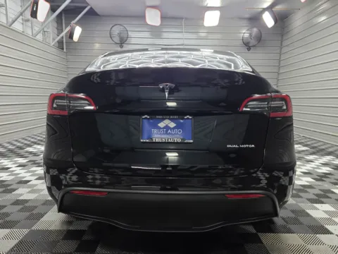More photos of 2022 Tesla Model Y Long Range at Trust Auto, MD