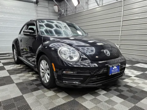 More photos of 2019 Volkswagen Beetle 2.0T S Hatchback at Trust Auto, MD