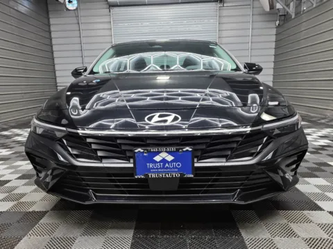 Photos of 2024 Hyundai Elantra SEL for sale in Sykesville, MD at Trust Auto