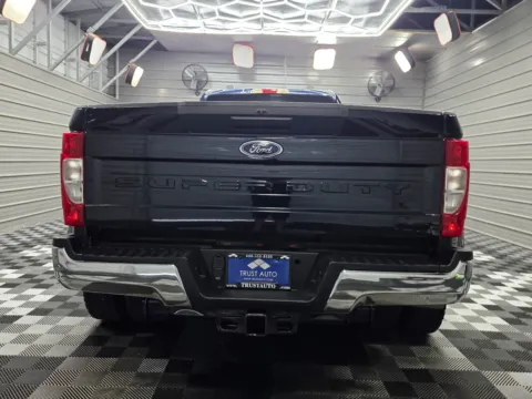More photos of 2022 Ford Super Duty F-350 DRW LARIAT at Trust Auto, MD