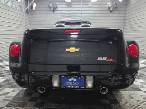 More photos of 2004 Chevrolet SSR LS at Trust Auto, MD