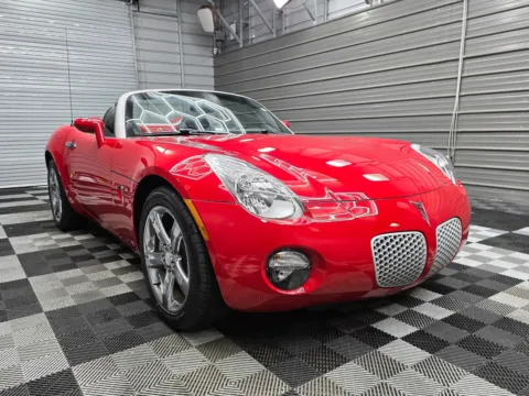 Another view of 2006 Pontiac Solstice for sale in Sykesville, MD at Trust Auto