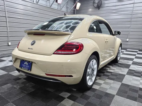 More photos of 2019 Volkswagen Beetle Final Edition SEL at Trust Auto, MD