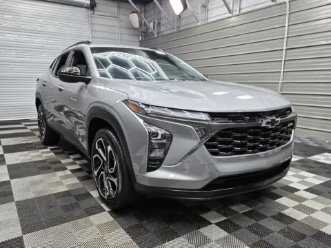 More photos of 2025 Chevrolet Trax 2RS SUV at Trust Auto, MD