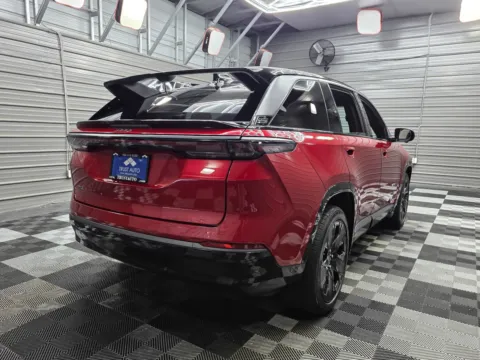 More photos of 2025 Jeep Wagoneer S Launch Edition at Trust Auto, MD