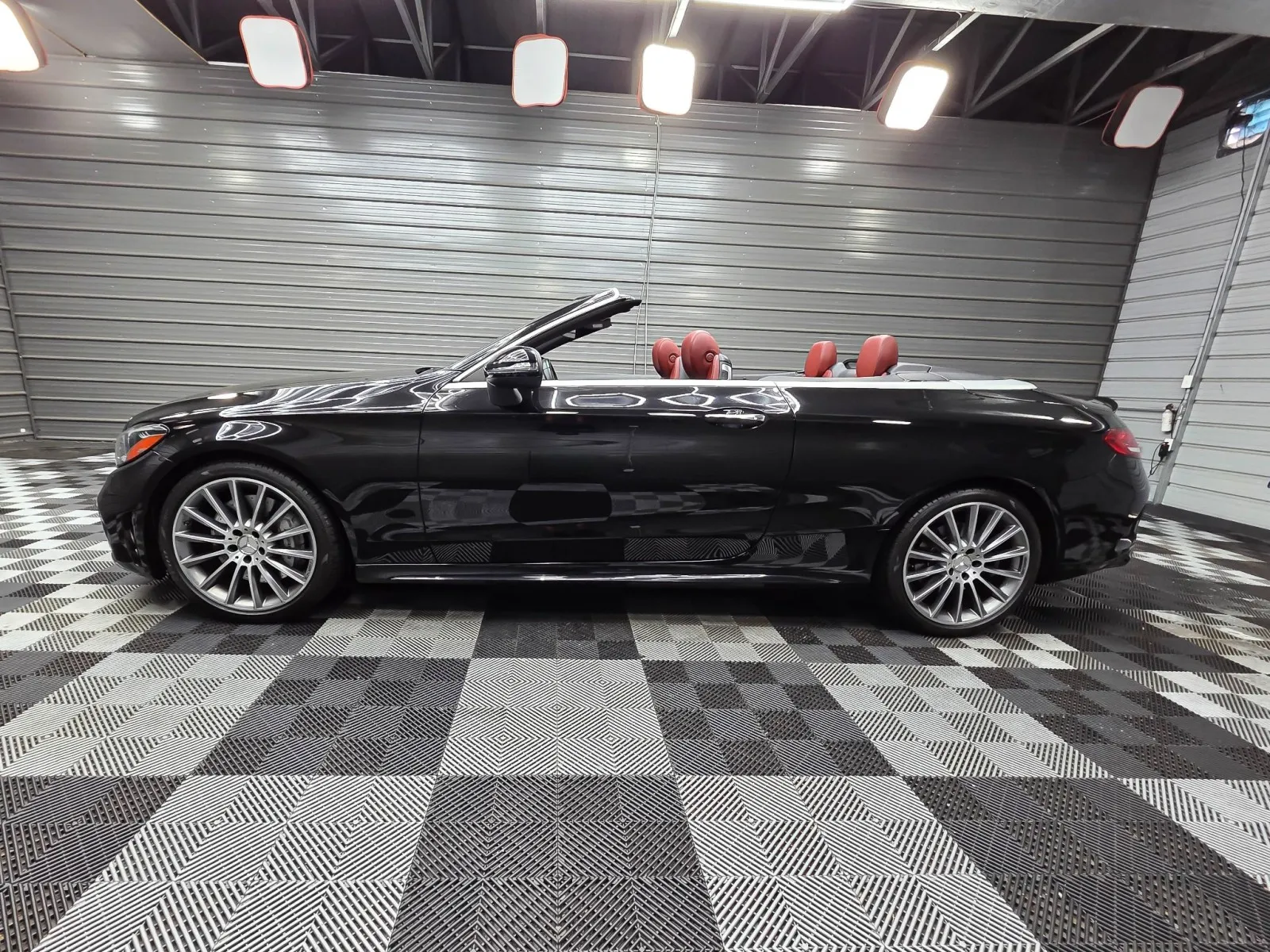 2020 Mercedes-Benz C-Class Cabriolet AMG C43 - Photo 9