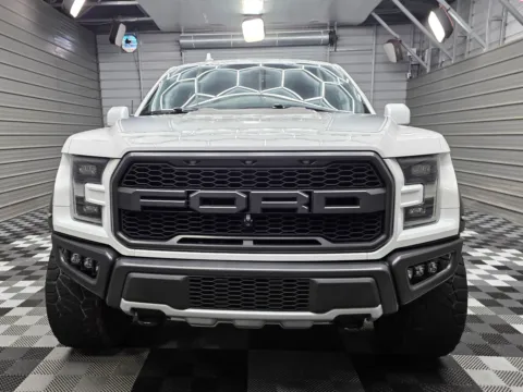 Photos of 2019 Ford F-150 Raptor for sale in Sykesville, MD at Trust Auto