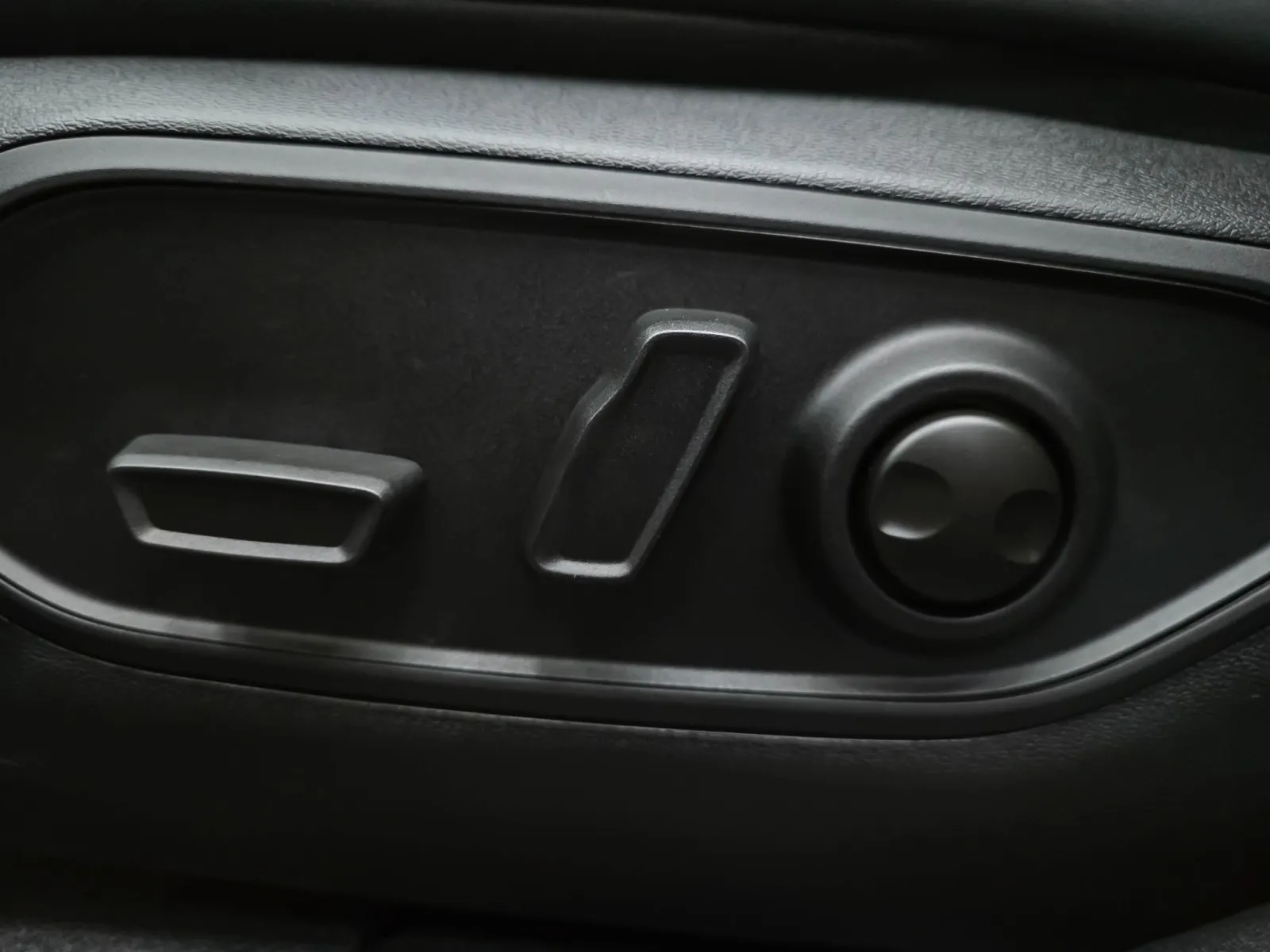 2025 Jeep Wagoneer S Limited - Photo 28