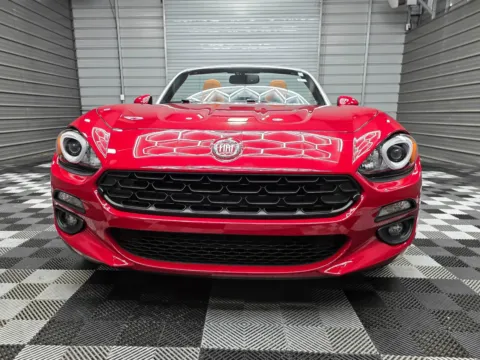 More photos of 2017 FIAT 124 Spider Lusso Soft-Top Convertible w/Safety&Comfort Collection at Trust Auto, MD