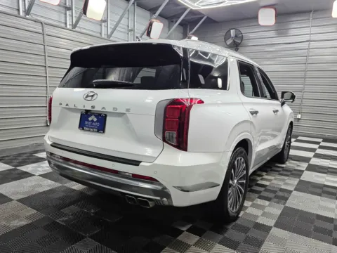 More photos of 2024 Hyundai Palisade Calligraphy at Trust Auto, MD