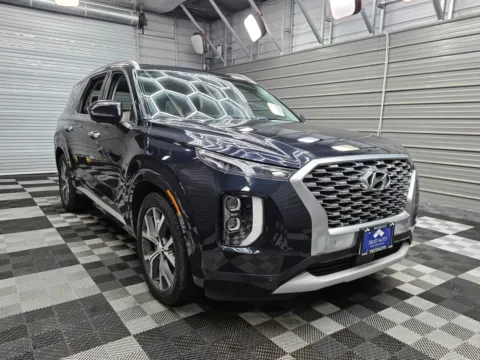 Another view of 2022 Hyundai Palisade Limited for sale in Sykesville, MD at Trust Auto