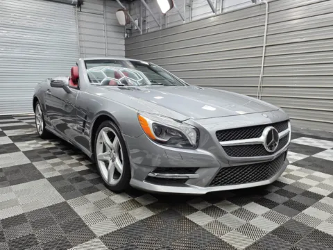 More photos of 2014 Mercedes-Benz SL-Class SL 550 Roadster Luxury Sport Coupe w/Driver Assistance/Sport Wheel Pkgs at Trust Auto, MD