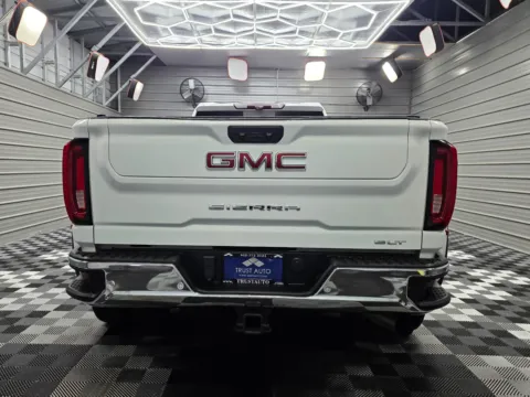 More photos of 2020 GMC Sierra 3500 HD SLT at Trust Auto, MD