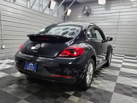 More photos of 2019 Volkswagen Beetle Final Edition SEL at Trust Auto, MD