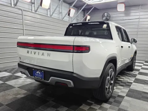 More photos of 2022 Rivian R1T Adventure AWD Electric Pickup Truck at Trust Auto, MD