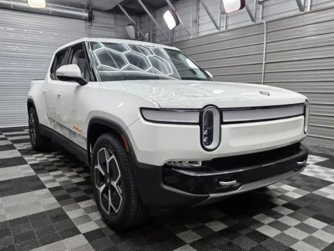 More photos of 2022 Rivian R1T Adventure AWD Electric Pickup Truck at Trust Auto, MD