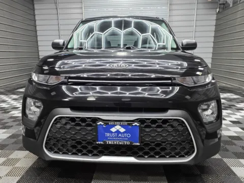 Photos of 2020 Kia Soul LX for sale in Sykesville, MD at Trust Auto