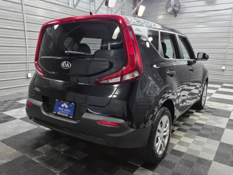 More photos of 2020 Kia Soul LX at Trust Auto, MD