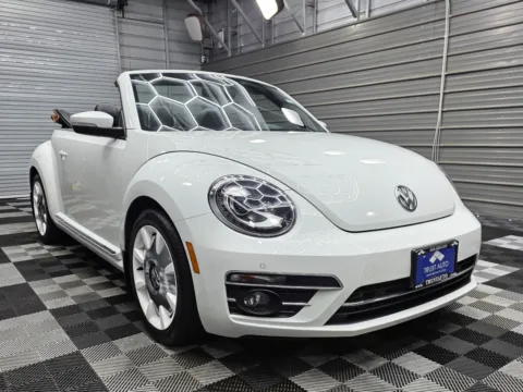 More photos of 2019 Volkswagen Beetle 2.0T Final Edition SEL Soft-Top Convertible at Trust Auto, MD